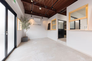 建築写真 撮影実績 Coworking Kitchens松戸 エントランス